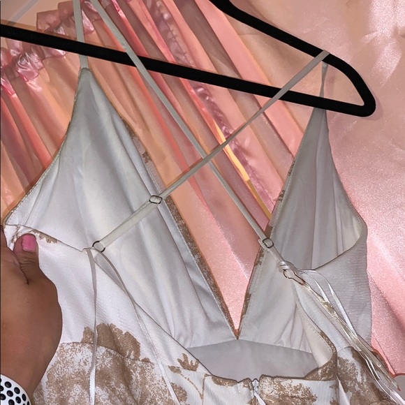 FORMAL DRESS - Picture 2 of 2